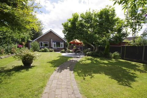 3 bedroom detached bungalow for sale, Beaumont Avenue, Ashby-de-la-Zouch