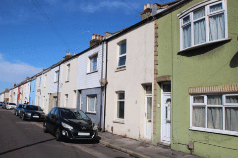 2 bedroom terraced house to rent, Mayfield Road, Hampshire PO12