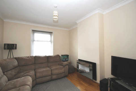 2 bedroom terraced house to rent, Mayfield Road, Hampshire PO12