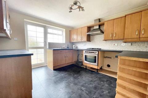 17 Rustic Road, Peacehaven, BN10 7SS