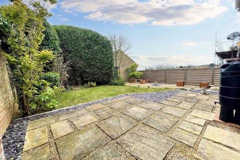 17 Rustic Road, Peacehaven, BN10 7SS