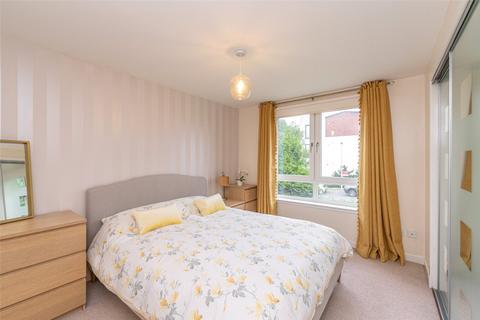 1 bedroom flat for sale, 18/6 New Mart Square, Edinburgh, EH14