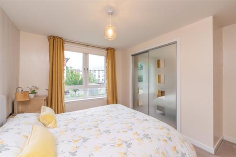 1 bedroom flat for sale, 18/6 New Mart Square, Edinburgh, EH14