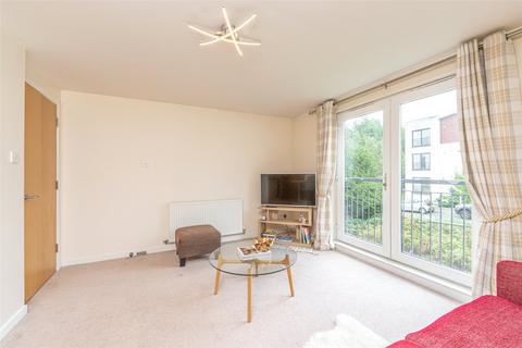 1 bedroom flat for sale, 18/6 New Mart Square, Edinburgh, EH14