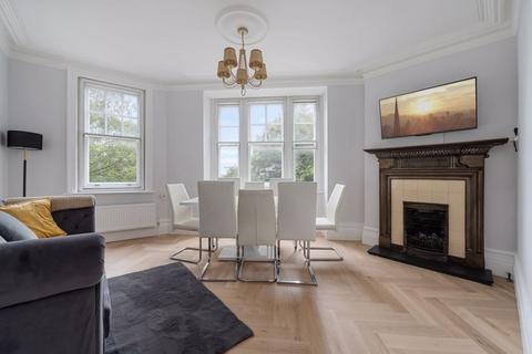 4 bedroom apartment for sale, Pond Street, Hampstead, London NW3