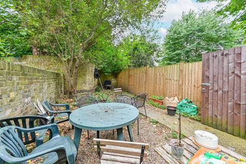 2 bedroom flat for sale, Barnsbury Park, Barnsbury, London, N1