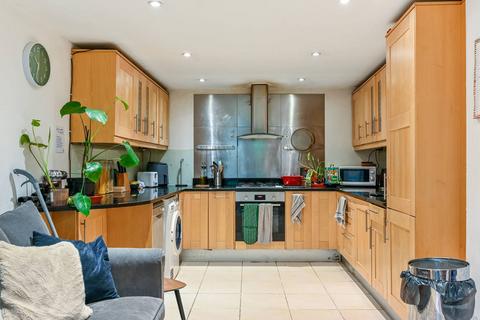 2 bedroom flat for sale, Barnsbury Park, Barnsbury, London, N1