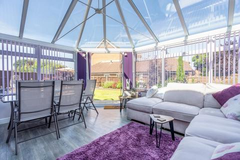 2 Colsterdale, Carlton Colville, Lowestoft, NR33 8TN