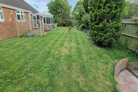 27 Downs Walk, Peacehaven, BN10 7ST