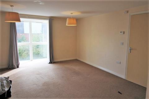 2 bedroom flat to rent, Richmond Court, Exeter EX4