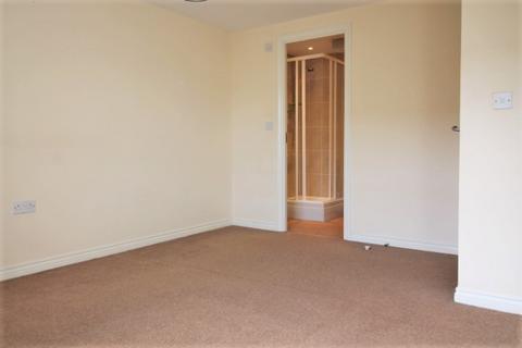 2 bedroom flat to rent, Richmond Court, Exeter EX4