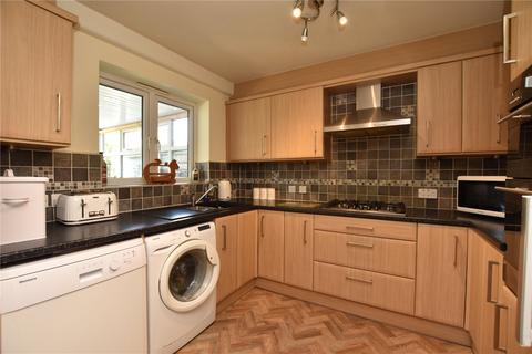 3 bedroom detached house for sale, Frank Fold, Heywood, Greater Manchester, OL10