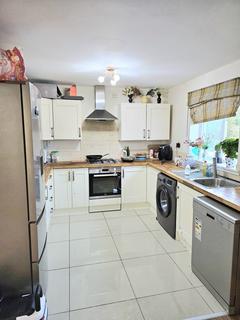 2 bedroom flat for sale, Sakura Walk, Willen Park, Milton Keynes, MK15