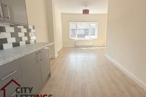 1 bedroom flat to rent, Hucknall Road, Carrington
