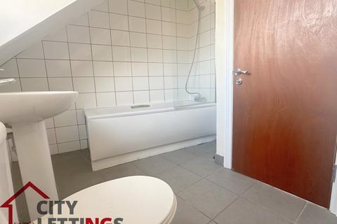 1 bedroom flat to rent, Hucknall Road, Carrington