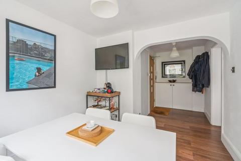 2 bedroom apartment for sale, Pollards, Rickmansworth WD3