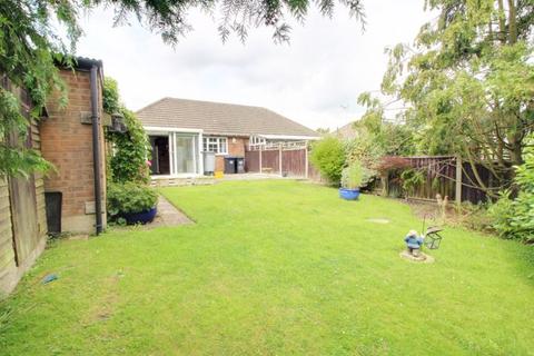 2 bedroom semi-detached bungalow for sale, Theobalds Close, Cuffley EN6