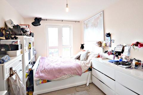 1 bedroom apartment to rent, High Street, Burnham