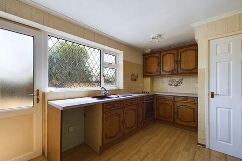 5 Ashmore Crescent, Broseley, TF12 5SL