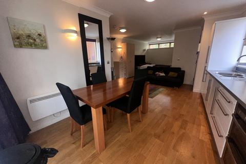 Studio to rent, Wellington Street, Cambridge CB1