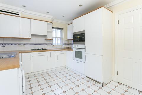 4 bedroom terraced house to rent, Chenies Mews, London WC1E