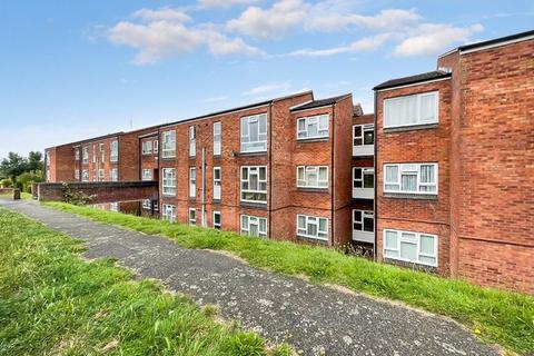 1 bedroom flat for sale, Linchfield, High Wycombe HP13