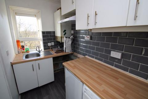 1 bedroom flat for sale, Linchfield, High Wycombe HP13