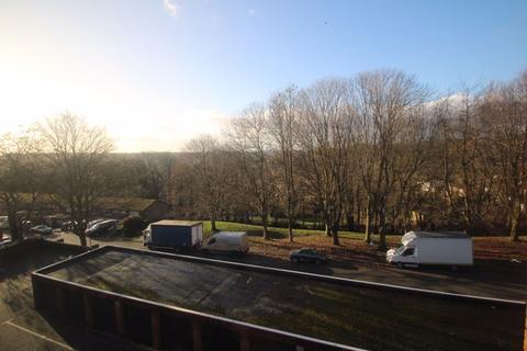 1 bedroom flat for sale, Linchfield, High Wycombe HP13