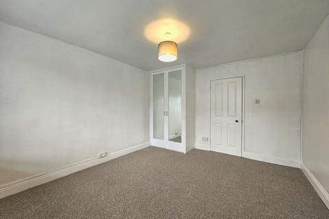 1 bedroom flat to rent, Belworth Court, Cheltenham, GL51