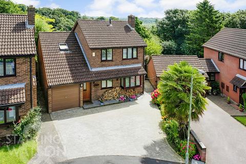4 bedroom detached house for sale, Bishops Close, Thorpe St. Andrew, Norwich