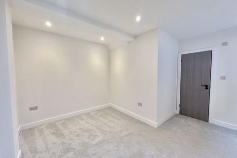 1 bedroom flat for sale, Alder Road, Poole BH12