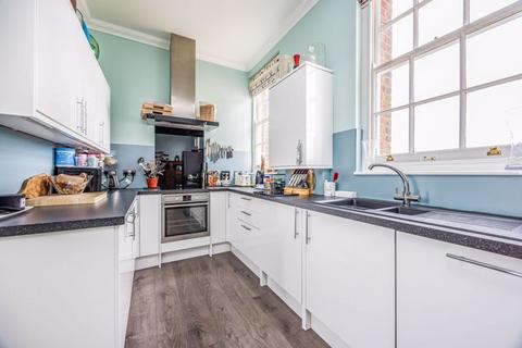 2 bedroom duplex for sale, Royal Gate, Southsea