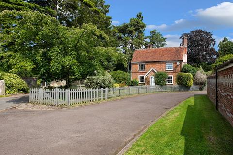 4 bedroom detached house for sale, Great Finborough, Suffolk