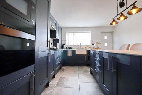 168 Derby Road, Salford, M5 5NB
