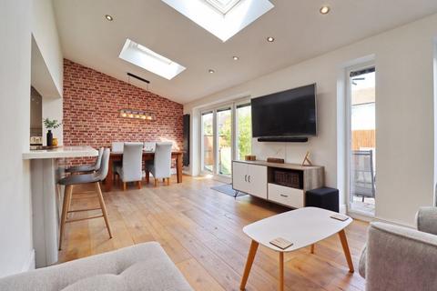 6 Linkfield Drive, Worsley, Manchester, M28 1JU