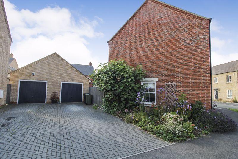 Garage &amp; Driveway