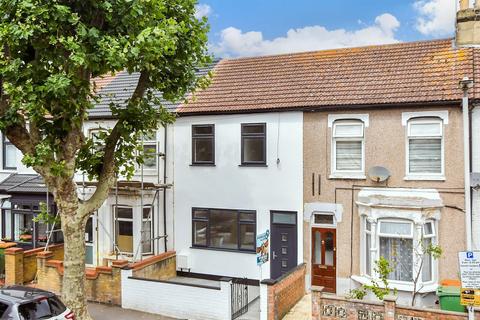 3 bedroom terraced house for sale, Woodstock Road, Forest Gate, London