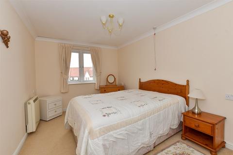 1 bedroom flat for sale, Tylers Ride, South Woodham Ferrers, Chelmsford, Essex