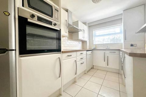 2 bedroom flat for sale, Marsden Court, Ambleside Avenue, Telscombe Cliffs, BN10 7LS