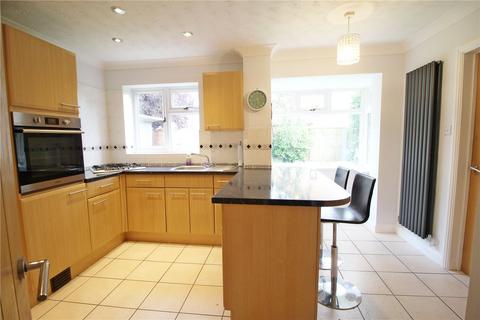 3 Grimsthorpe Close, Market Deeping, Peterborough, PE6 8BW