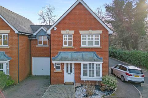 3 bedroom house for sale, Bay Tree Close, The Avenue, Chigwell