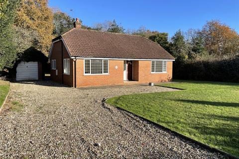 2 bedroom bungalow for sale, Whistlers Lane, Silchester, Reading, Hampshire, RG7