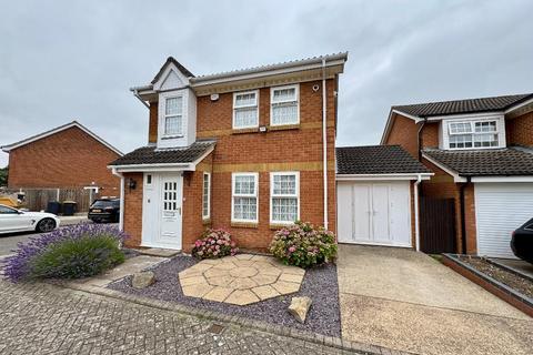 3 bedroom detached house for sale, Lichfield Close, Kempston, Bedfordshire, MK42 8UA