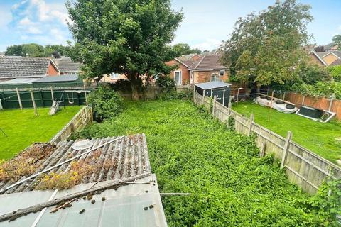 4 bedroom terraced house for sale, Jeffery Avenue, Wisbech, Cambs, PE13 3QY