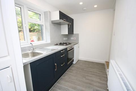 2 bedroom apartment to rent, West Hampstead NW6