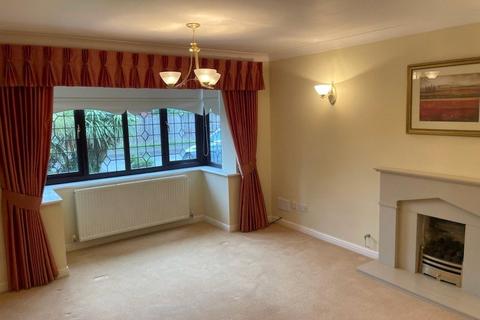 4 bedroom detached house to rent, The Shires, Marshfeld, Cardiff, CF3