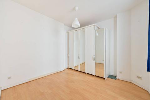 Flat 2, 30 Gloucester Terrace, London, W2 3DA