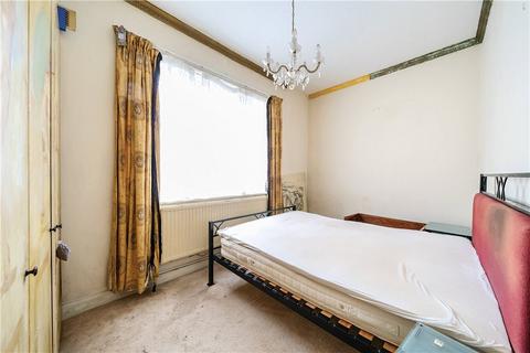 Flat 1, 18 Frithwood Avenue, Northwood, HA6 3LX