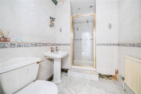Flat 1, 18 Frithwood Avenue, Northwood, HA6 3LX