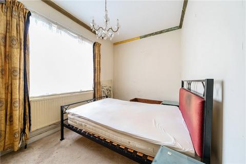 Flat 1, 18 Frithwood Avenue, Northwood, HA6 3LX